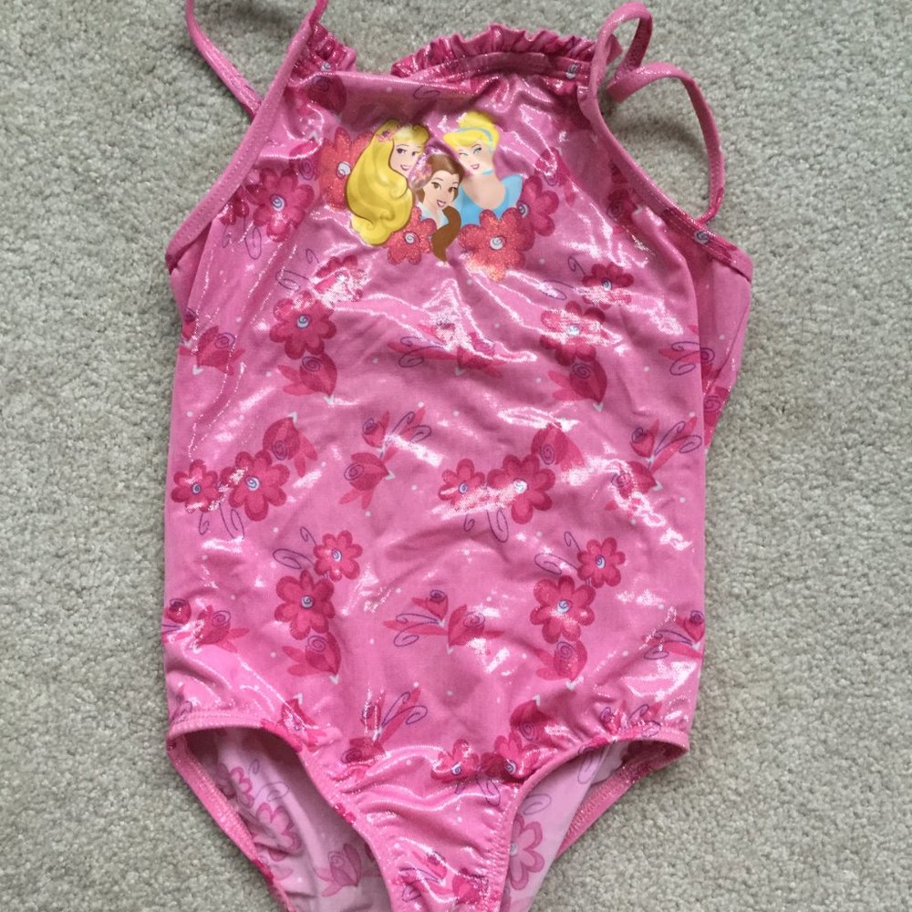 NWOT Disney swim pink princess size 7/8